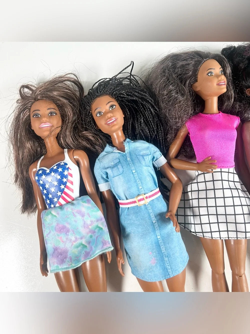 Barbie and Friends African American Fashion Dolls Lot of 6 Dolls